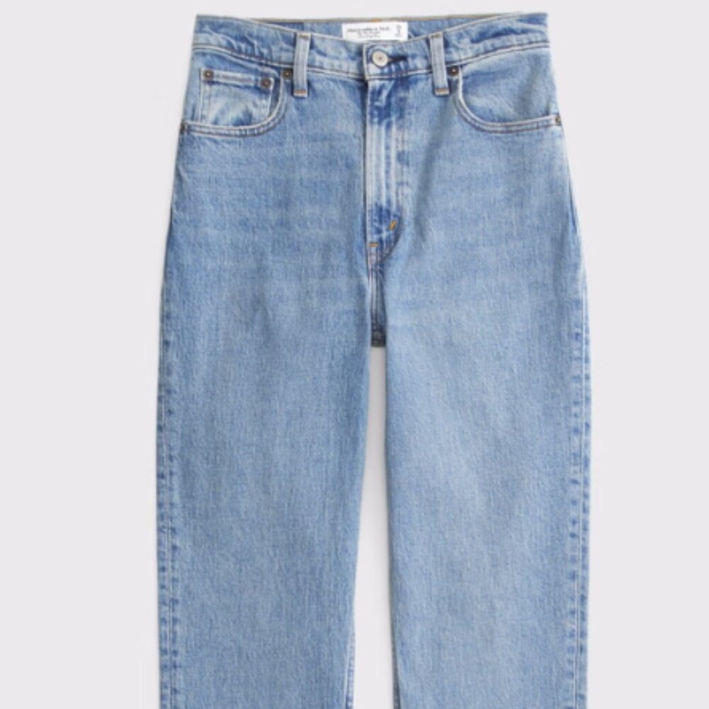 Abercrombie Ultra High Rise 90s Straight Jean
